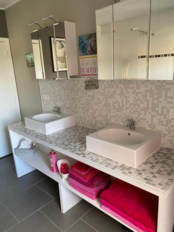 بروج Homestay Mimi'S Rental المظهر الخارجي الصورة